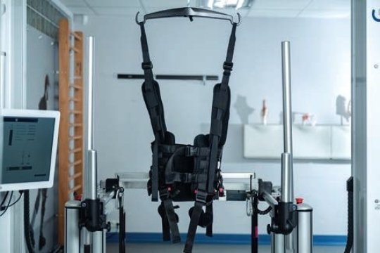 G-EO – Robotic-assisted gait therapy