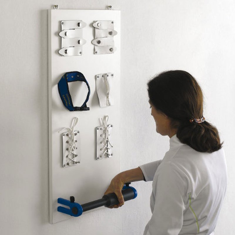 26746/20 - ergo board dressing activities